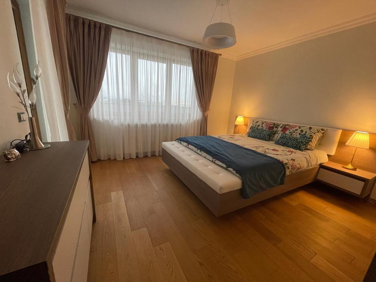 Willa Sunny House Suczawa Zewnętrze zdjęcie