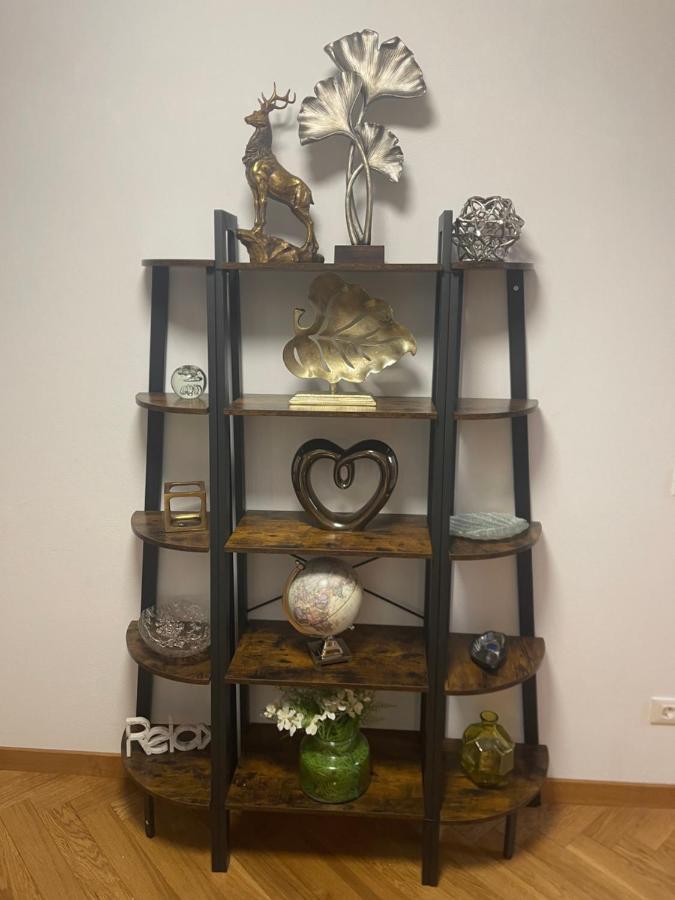Willa Sunny House Suczawa Zewnętrze zdjęcie